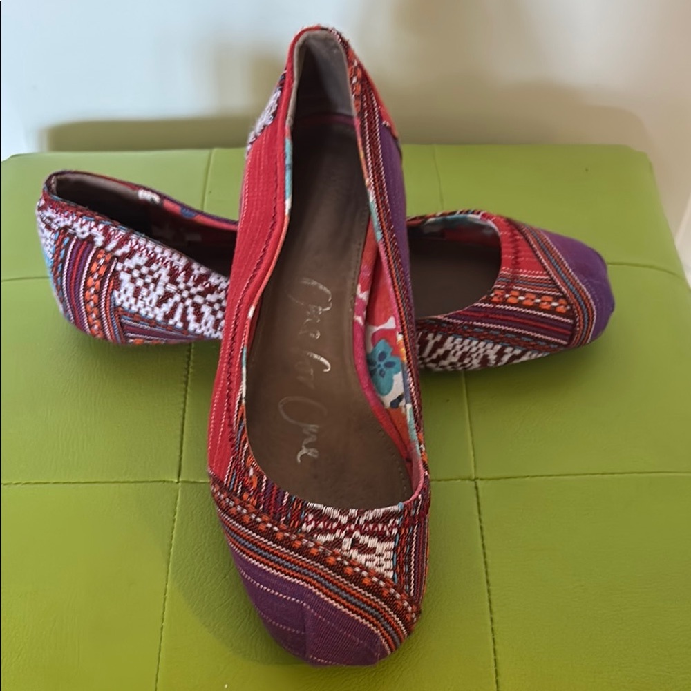 Toms Red and Purple Flats